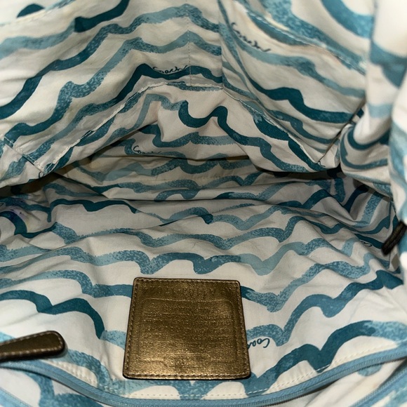 Coach Beige and Gold Tote with Star Embellishment - Picture 6 of 7